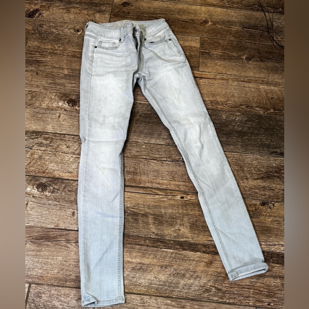 Jeans Like New (e)​​​​ - Picture 2 of 7